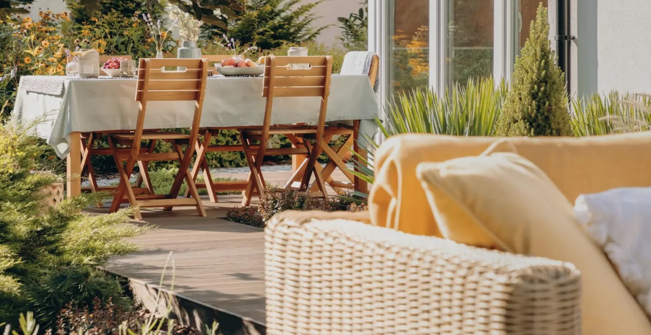 mobilier de jardin haut de gamme.png